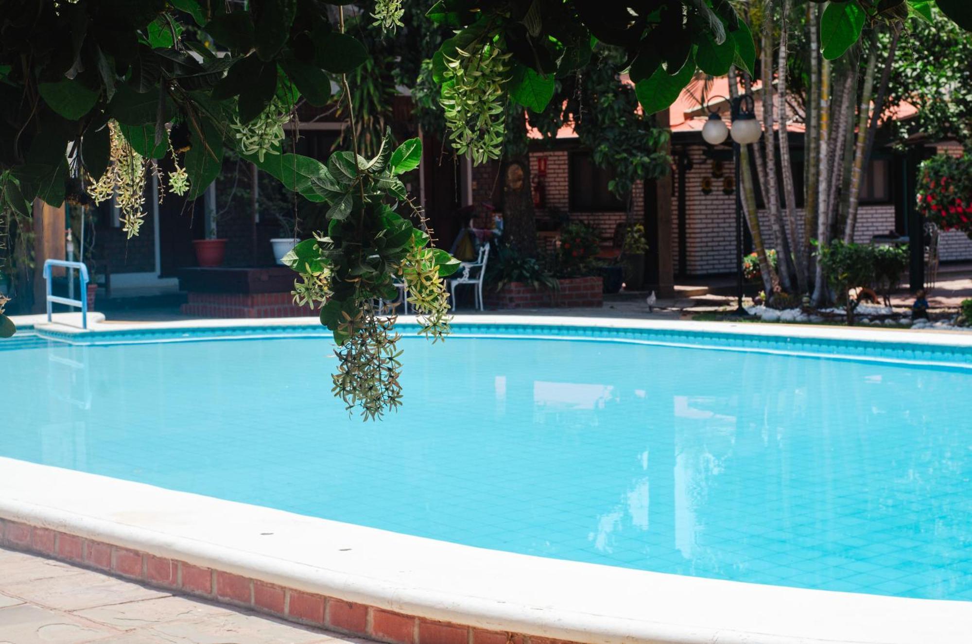 Hotel Boutique El Rancho Olivo Villamontes Екстер'єр фото